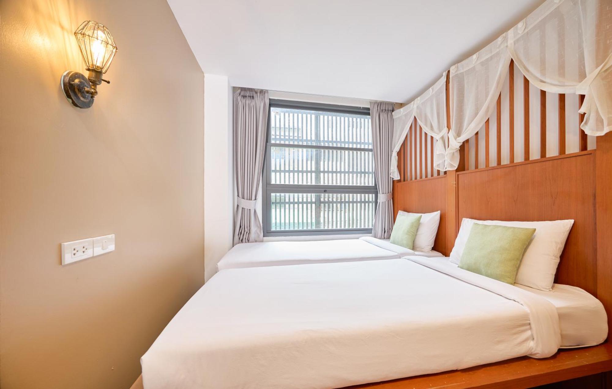 Nimit Boutique Hotel Bangkok Bagian luar foto