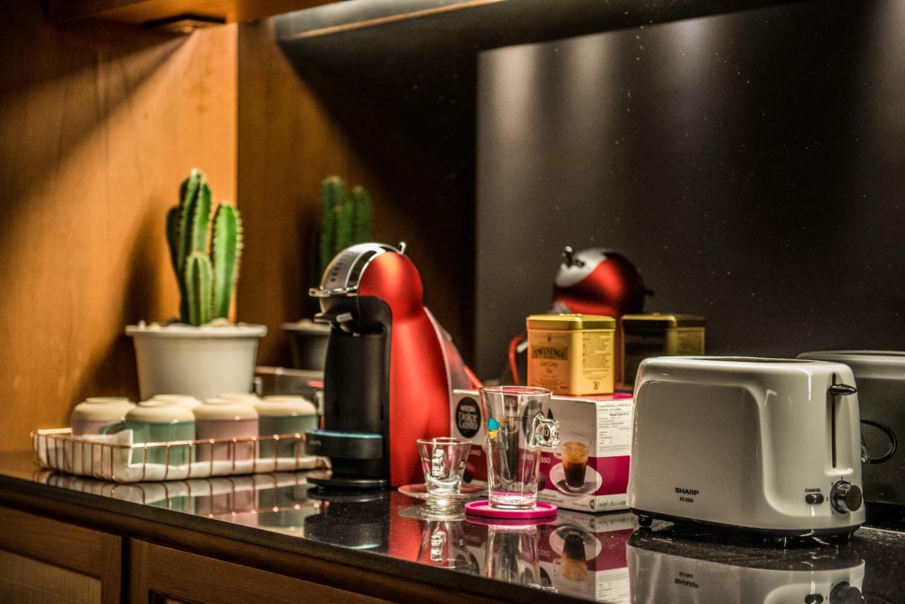 Nimit Boutique Hotel Bangkok Bagian luar foto