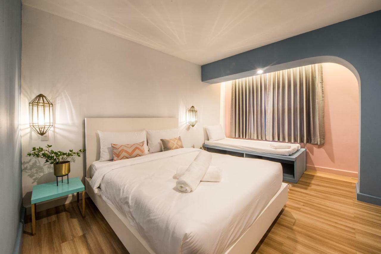 Nimit Boutique Hotel Bangkok Bagian luar foto